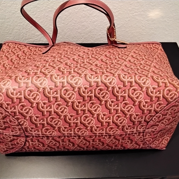 Coach Pink Signature Tote Bag - Picture 13 of 14
